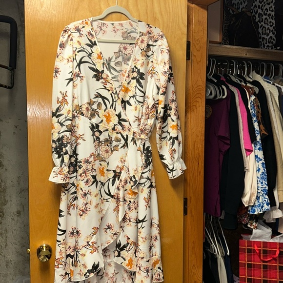 SHEIN Dresses & Skirts - Dress